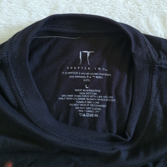 IT🕷 Chapter Two✌️ Graphic Tee👕 - NWT - Picture 5 of 11